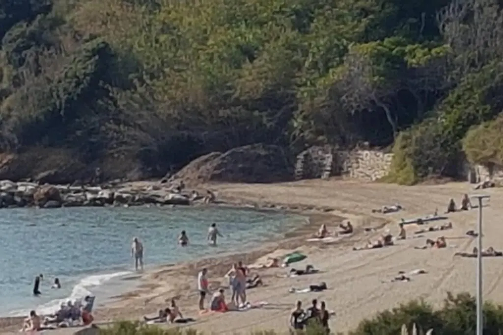 T2 Magnifique Vue Mer Panoramique Six-Fours-les-Plages 0*,  France